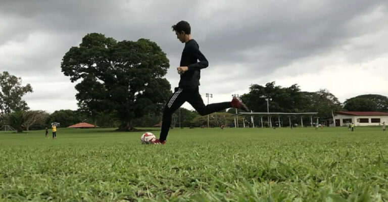 Lợi ích của bóng đá đối với sức khỏe con người