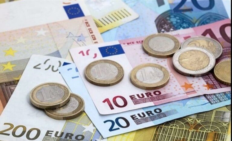 1 Euro bằng bao nhiêu tiền Việt? Tỷ giá mới nhất hiện nay