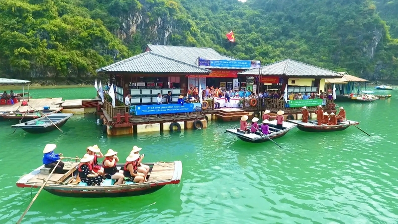 Chọn đúng tuyến tham quan giúp du khách khám phá Vịnh Hạ Long thuận tiện và tiết kiệm thời gian hơn. 